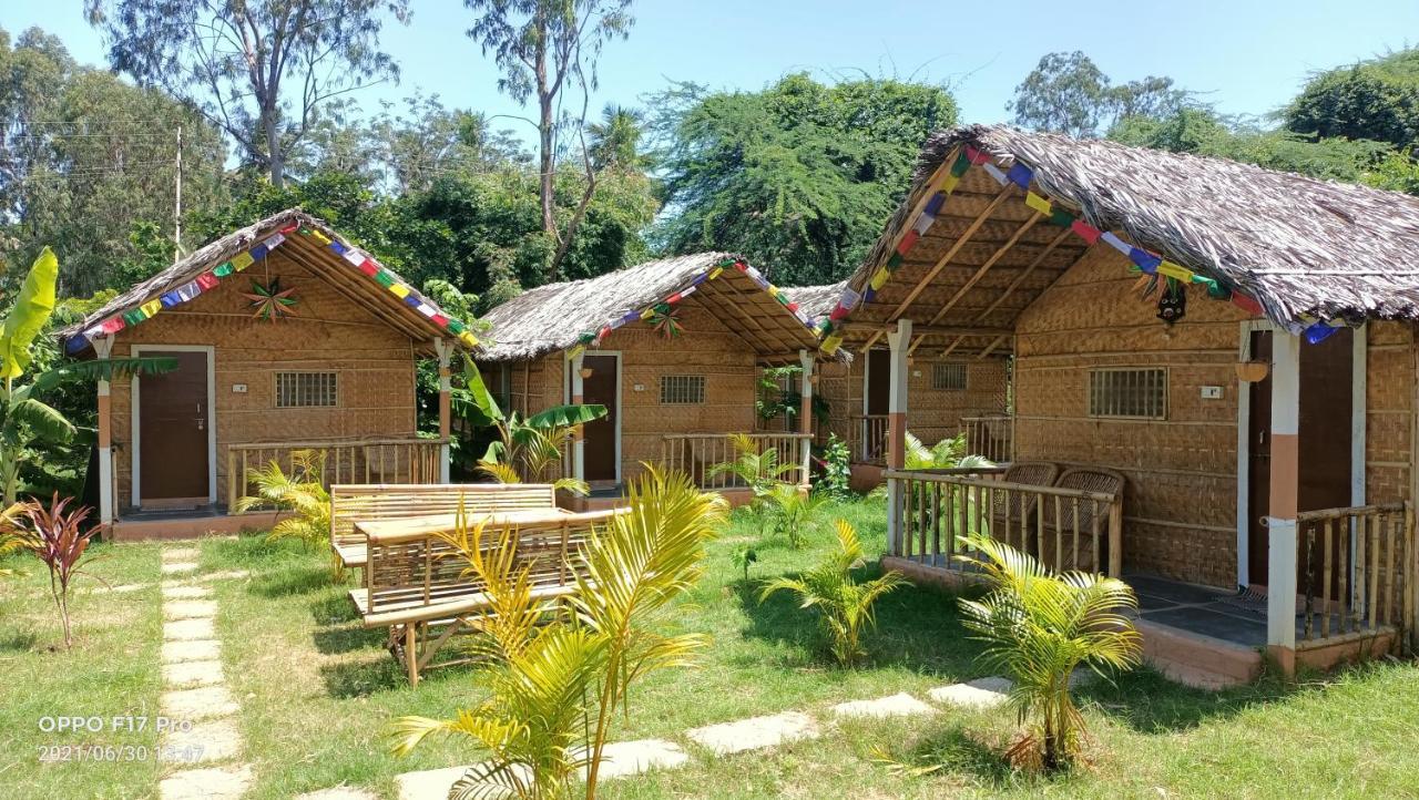 Island Vibes Hampi Exterior foto