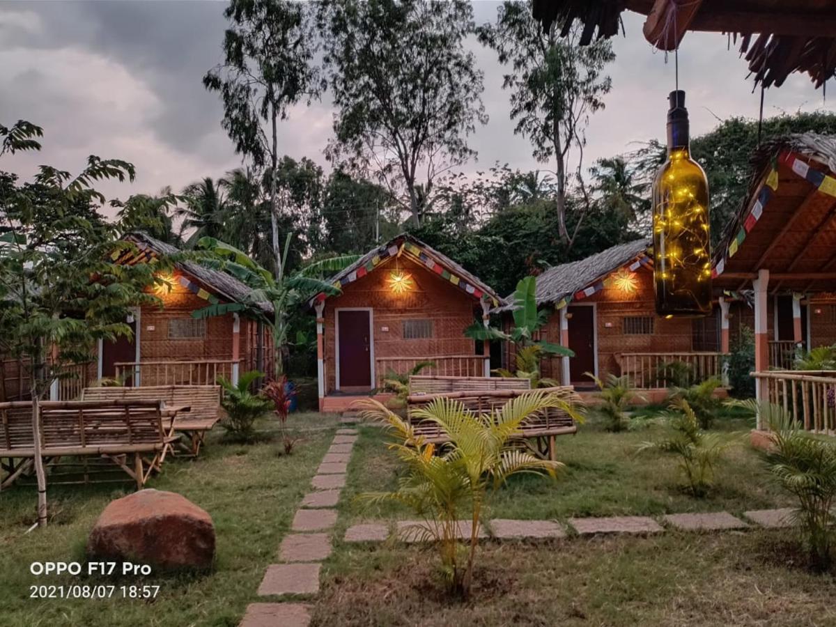 Island Vibes Hampi Exterior foto